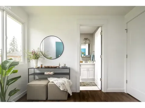 7142 SE 69th Avenue Portland OR 97206