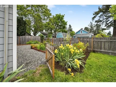 7142 SE 69th Avenue Portland OR 97206