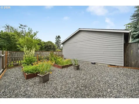 7142 SE 69th Avenue Portland OR 97206