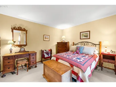 464 Livingood Lane Lake Oswego OR 97034