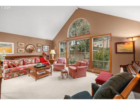 464 Livingood Lane Lake Oswego OR 97034