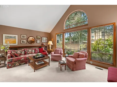 464 Livingood Lane Lake Oswego OR 97034