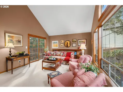 464 Livingood Lane Lake Oswego OR 97034