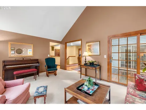 464 Livingood Lane Lake Oswego OR 97034