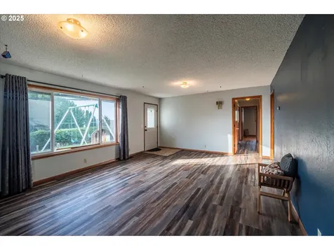 93581 Bay Park Lane Coos Bay OR 97420