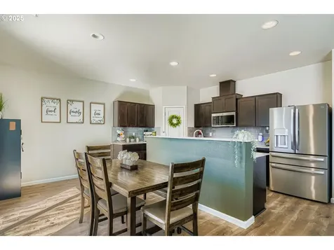 900 Bear Creek Drive Molalla OR 97038