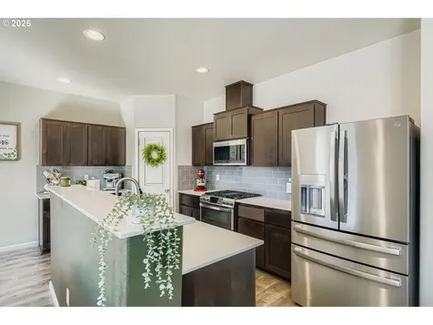 900 Bear Creek Drive Molalla OR 97038