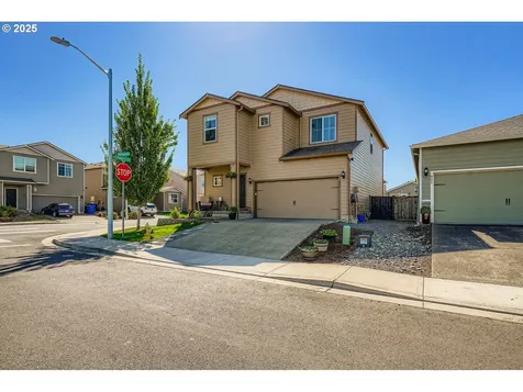 900 Bear Creek Drive Molalla OR 97038