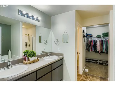 900 Bear Creek Drive Molalla OR 97038