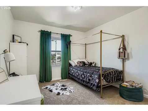 900 Bear Creek Drive Molalla OR 97038