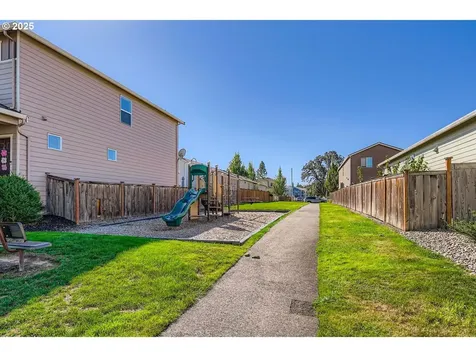 900 Bear Creek Drive Molalla OR 97038
