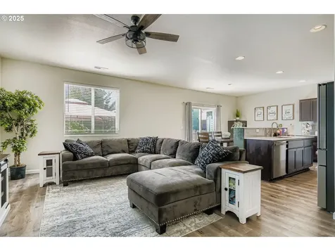 900 Bear Creek Drive Molalla OR 97038