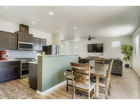900 Bear Creek Drive Molalla OR 97038