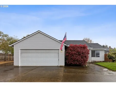 708 Bell Street Dayton OR 97114