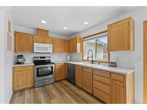 708 Bell Street Dayton OR 97114