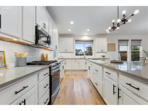 14249 Holcomb Boulevard Oregon City OR 97045
