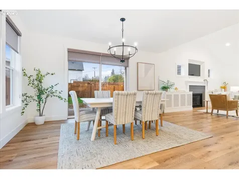 14249 Holcomb Boulevard Oregon City OR 97045