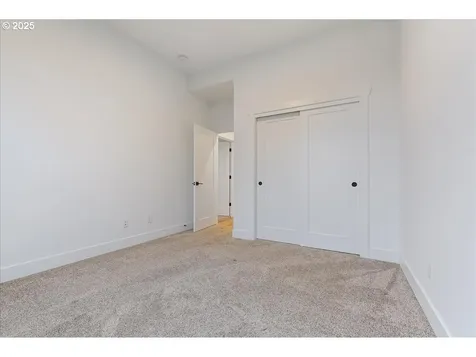 14249 Holcomb Boulevard Oregon City OR 97045