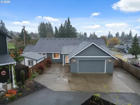 14249 Holcomb Boulevard Oregon City OR 97045