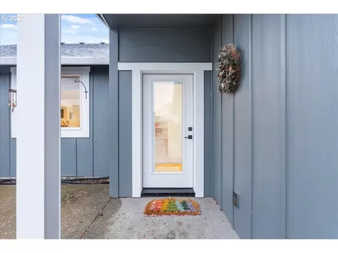 14249 Holcomb Boulevard Oregon City OR 97045