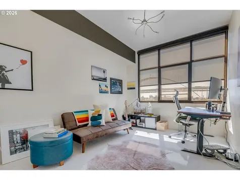 1830 NW Riverscape Street Portland OR 97209