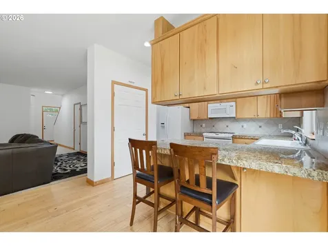 2164 N Legacy Drive Newberg OR 97132