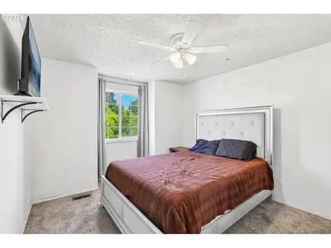 22240 SW Martinazzi Avenue Tualatin OR 97062
