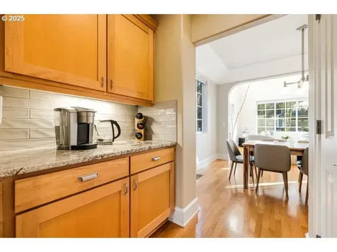 11065 SW Oneida Street Tualatin OR 97062