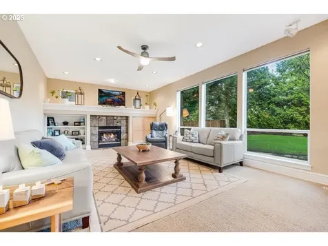 11065 SW Oneida Street Tualatin OR 97062