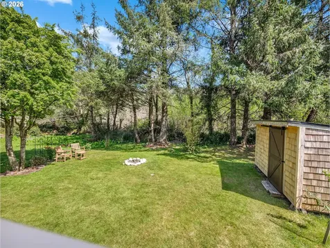 631 N Larch Street Cannon Beach OR 97110
