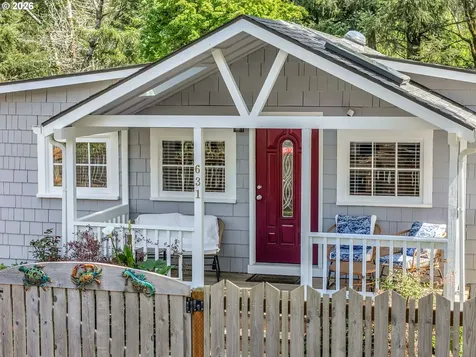 631 N Larch Street Cannon Beach OR 97110