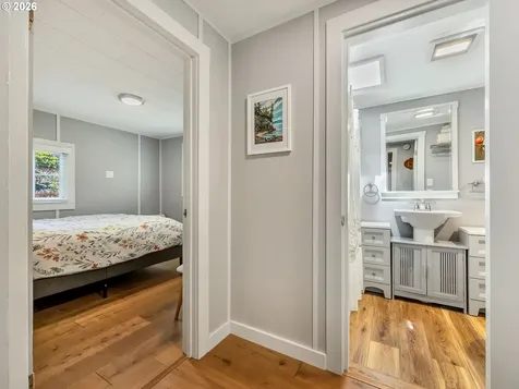 631 N Larch Street Cannon Beach OR 97110