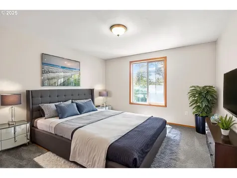 1823 Berndt Hill Drive S Salem OR 97302