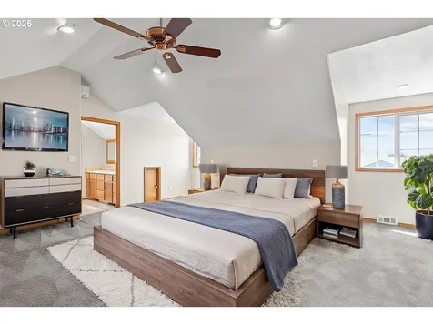 1823 Berndt Hill Drive S Salem OR 97302