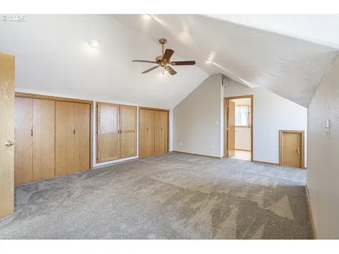 1823 Berndt Hill Drive S Salem OR 97302