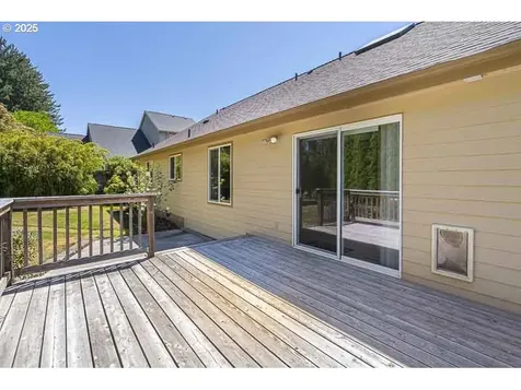 1823 Berndt Hill Drive S Salem OR 97302
