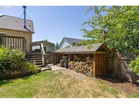 1823 Berndt Hill Drive S Salem OR 97302