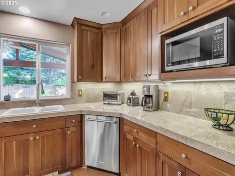 1931 NW Woodland Drive Mcminnville OR 97128