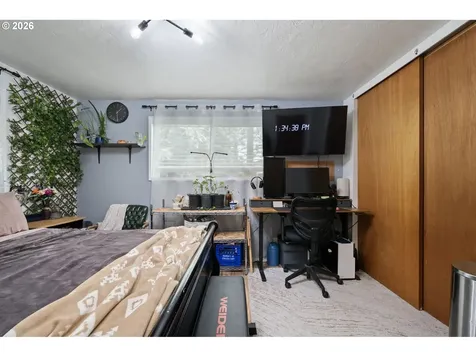 1255 E 30th Avenue Eugene OR 97405