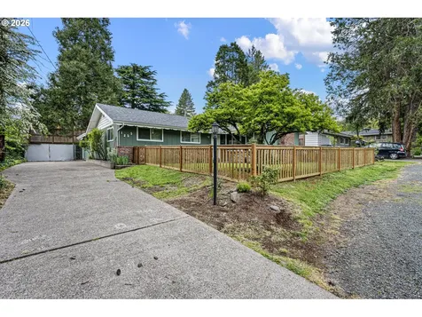 1255 E 30th Avenue Eugene OR 97405