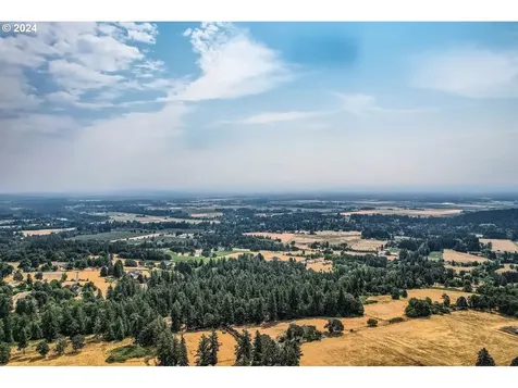 8642 NE Parrett Mountain Road Newberg OR 97132