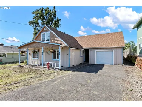 1236 Tyler Avenue Cottage Grove OR 97424
