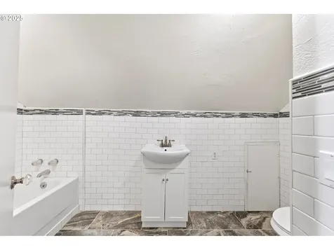 1236 Tyler Avenue Cottage Grove OR 97424