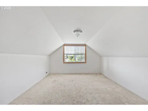 1236 Tyler Avenue Cottage Grove OR 97424