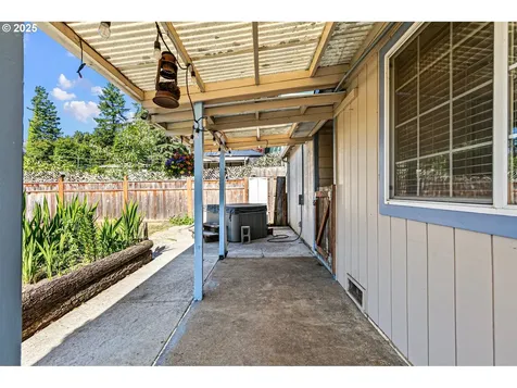 1236 Tyler Avenue Cottage Grove OR 97424