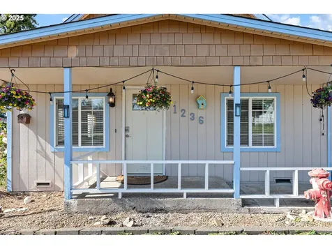 1236 Tyler Avenue Cottage Grove OR 97424