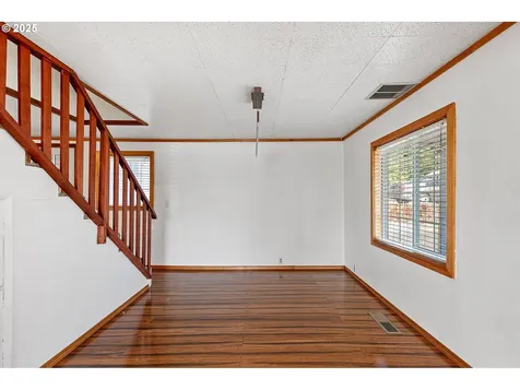 1236 Tyler Avenue Cottage Grove OR 97424