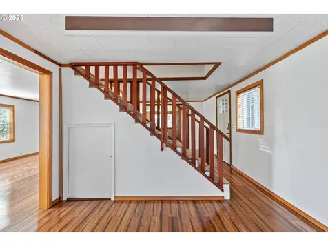 1236 Tyler Avenue Cottage Grove OR 97424