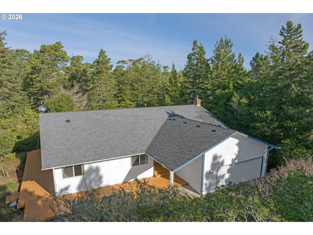 87843 Sandrift Street Florence OR 97439