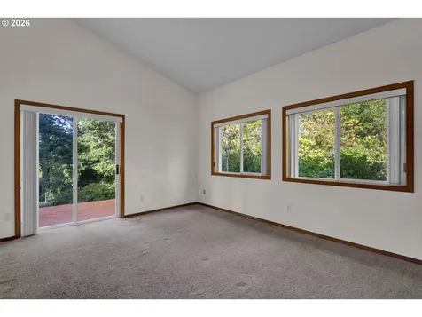 87843 Sandrift Street Florence OR 97439